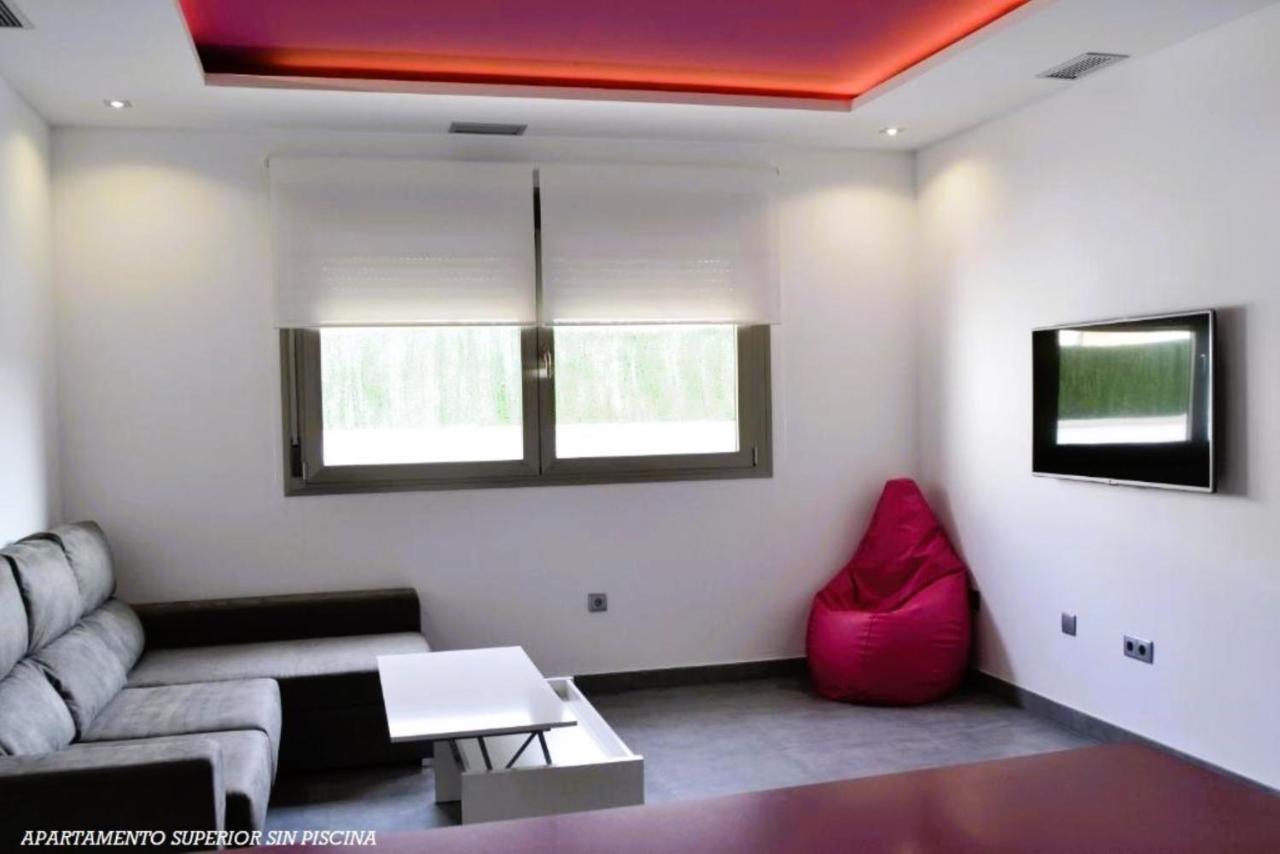 Apartamentos Turisticos Clavero Алмагро Екстериор снимка