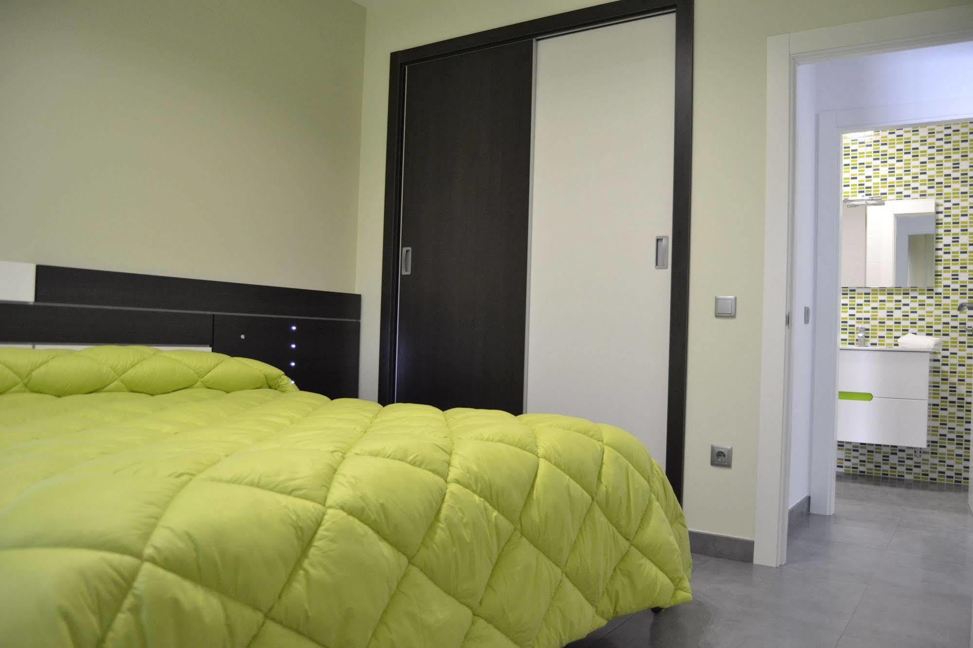 Apartamentos Turisticos Clavero Алмагро Екстериор снимка
